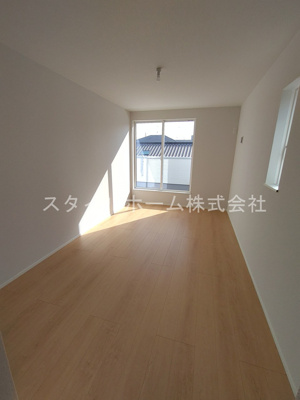 【居間・リビング】 | 豊橋市曙町第１期６号棟