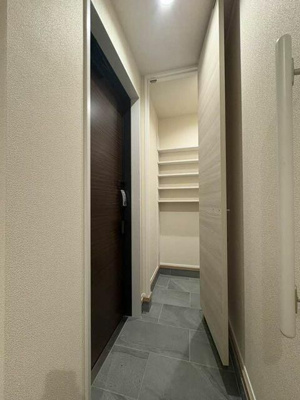 【玄関】 | レオナグレイス