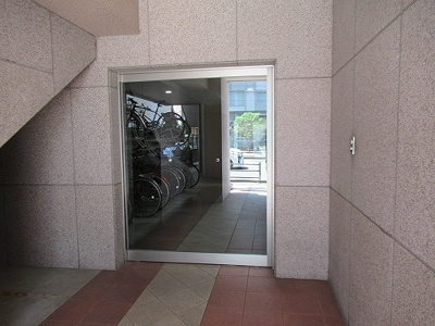 【その他】 | ヒューマインド博多アーバニスタ | 駐輪場用オートロック