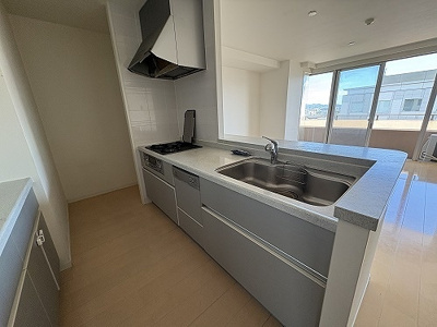 【設備】 | ヒューマインド博多アーバニスタ | システムキッチン