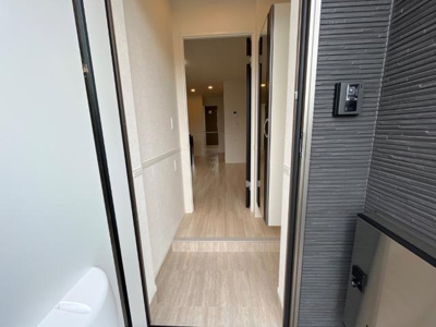 【玄関】 | グランノアール青葉 | 玄関（イメージ）