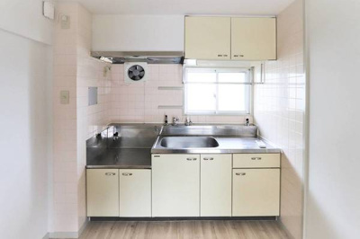 【キッチン】 | ビレッジハウス檜原2号棟 | ビレッジハウスの同一物件・同一タイプの間取りの写真です