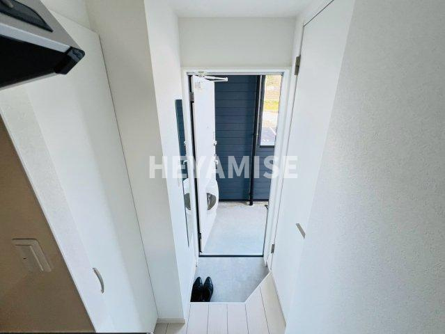 エルモーサ・サンクの玄関|※室内画像は別号室のもの