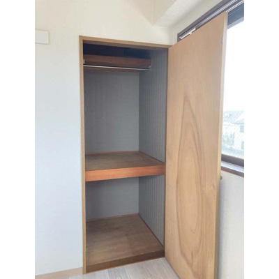 【収納】 | 洋室(手前側)・収納