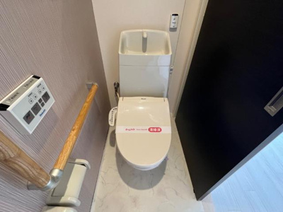 【トイレ】 | カーサ・フィオーレ | トイレ