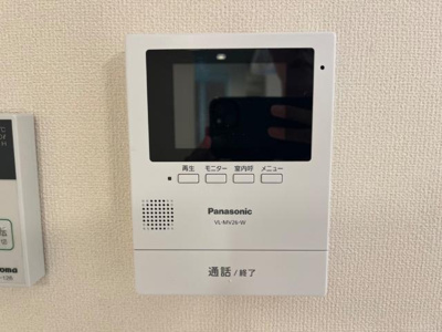 【内装】 | カーサ・フィオーレ | カメラ付きインターホン