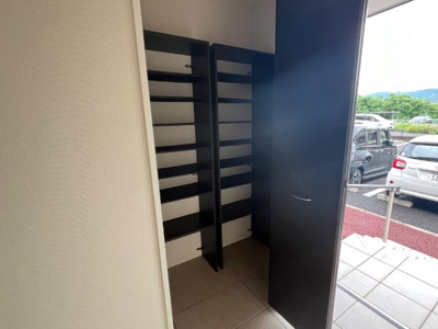 【その他】 | カーサ・フィオーレ | シューズクローク