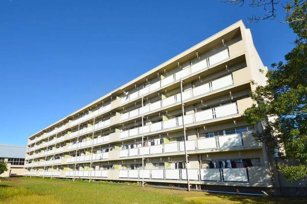 ビレッジハウス小国1号棟の外観