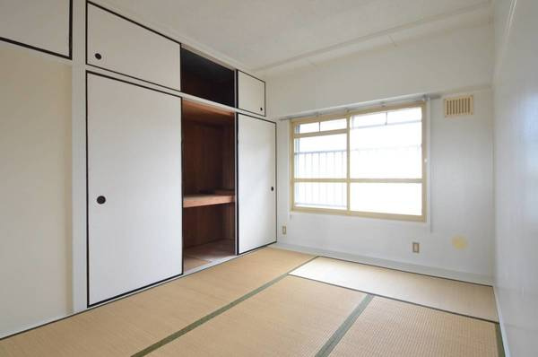 ビレッジハウス小国1号棟の収納|ビレッジハウスの同一物件・同一タイプの間取りの写真です