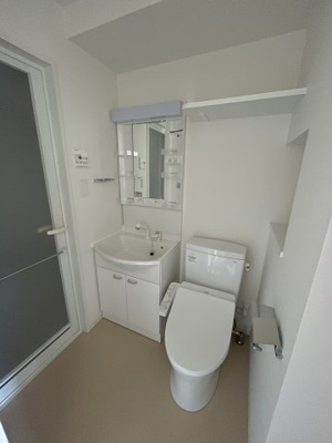 【トイレ】 | SAKURA AXIS NAKAITABASHI | 503号室（PURE　WHITE）参考写真です