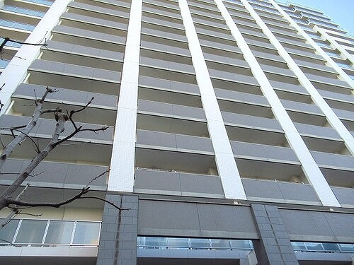 ライオンズ六ツ門サンリヤンタワー