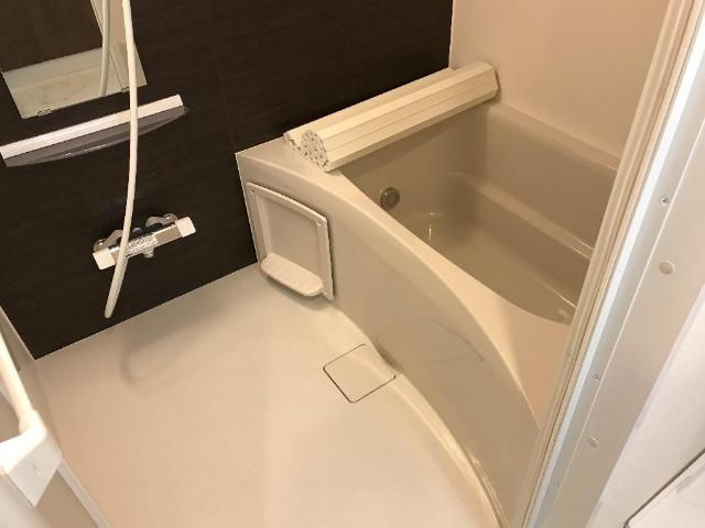 Bonheur Dear court　-ボヌールディアコート-の浴室|バス