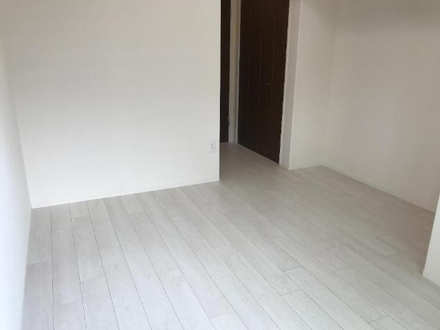 Bonheur Dear court　-ボヌールディアコート-の内装|洋室