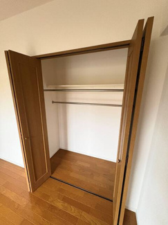 ◆洋室６帖のクローゼット収納◆