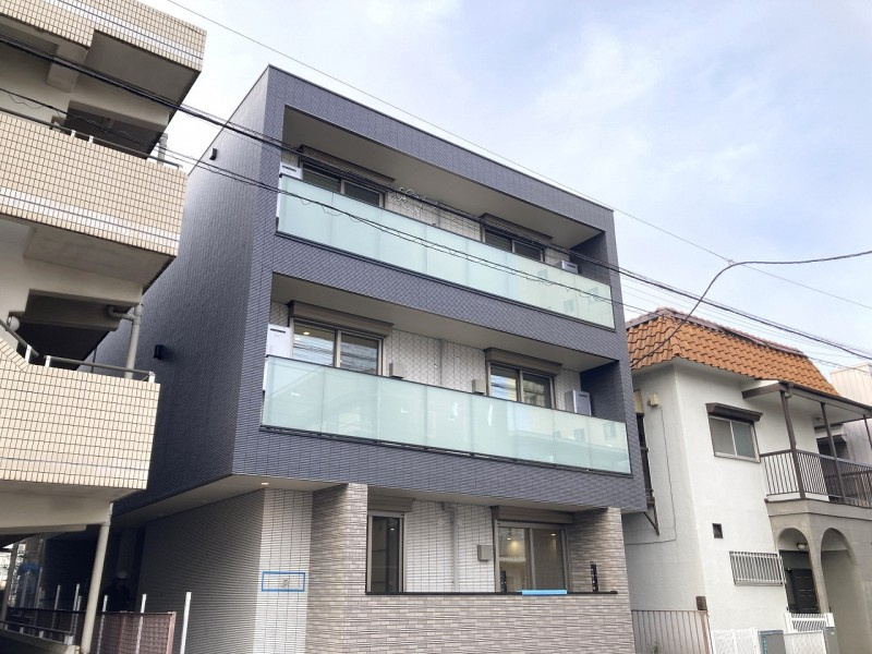 ファーナム　スクエア