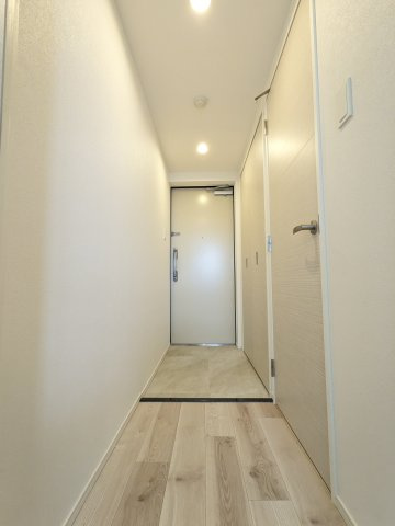 クレストタップ名古屋ウエストの玄関|304号室