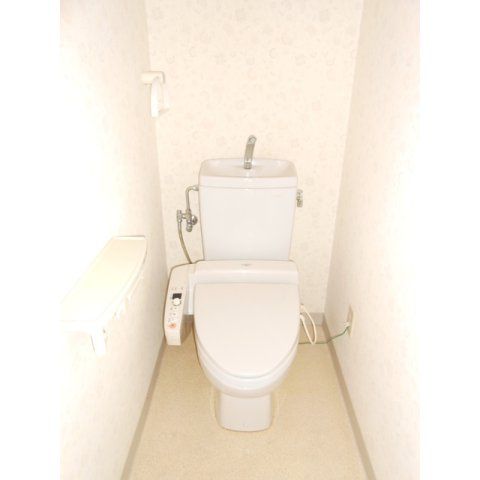 ハイツ秋桜のトイレ|洋式トイレ