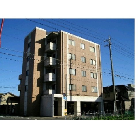 ハイツ秋桜の外観