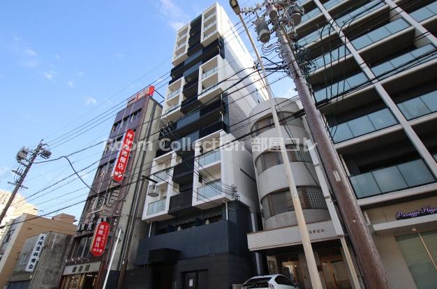 プレサンス東別院駅前の外観