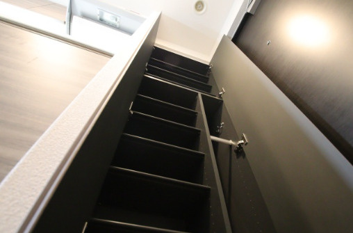 プレサンス東別院駅前の収納|※同物件他部屋写真
反転、色違いの場合有
現況優先