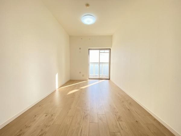 【洋室】 | アバンドーネ西神春日台1号棟