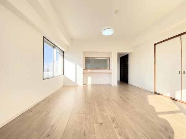 【居間・リビング】 | アバンドーネ西神春日台1号棟