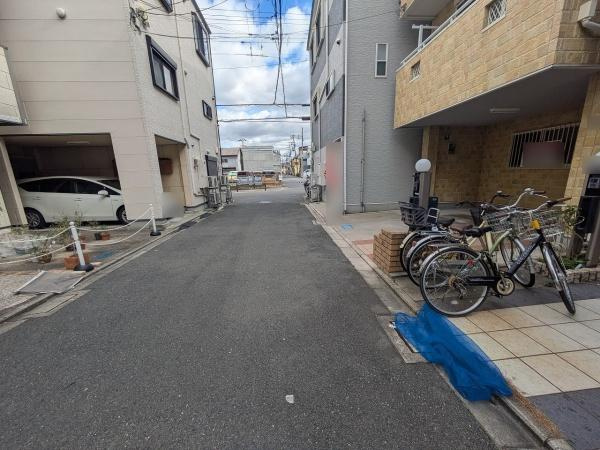 【前面道路含む現地写真】 | 守口市金田町1丁目　中古戸建