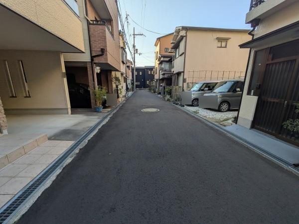 【前面道路含む現地写真】 | 大阪市鶴見区茨田大宮3丁目　中古戸建