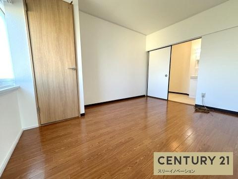 大阪市大正区北村１丁目の賃貸マンションの洋室|広々洋室！