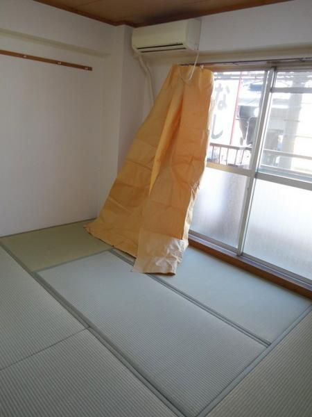 栄大正マンションの和室|★落ち着く和室★