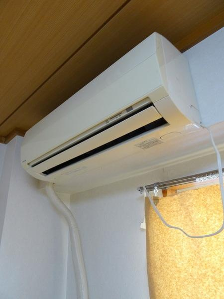 栄大正マンションのキッチン|★エアコン完備★