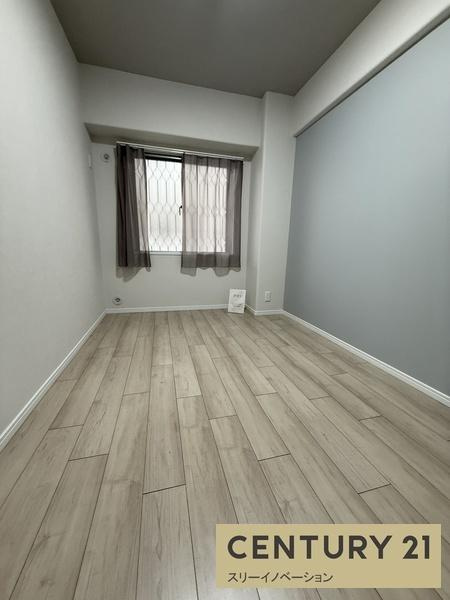 ユニハイム市岡Ⅱの洋室