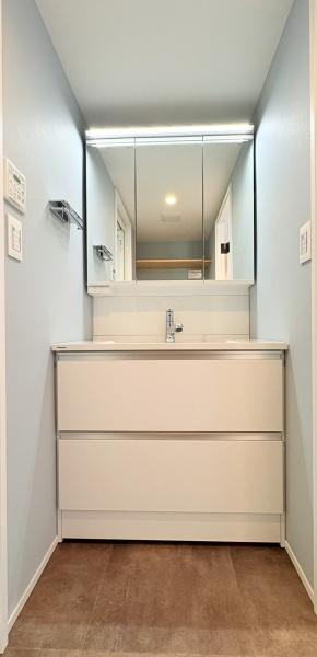 戸塚西パークホームズ四番館の独立洗面台