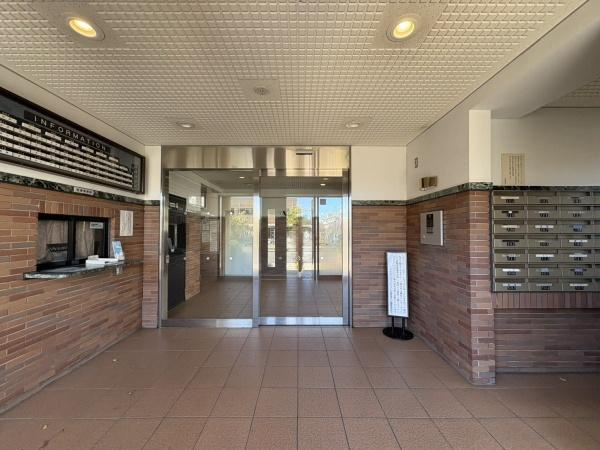 ライオンズマンション辻堂海浜公園のエントランス