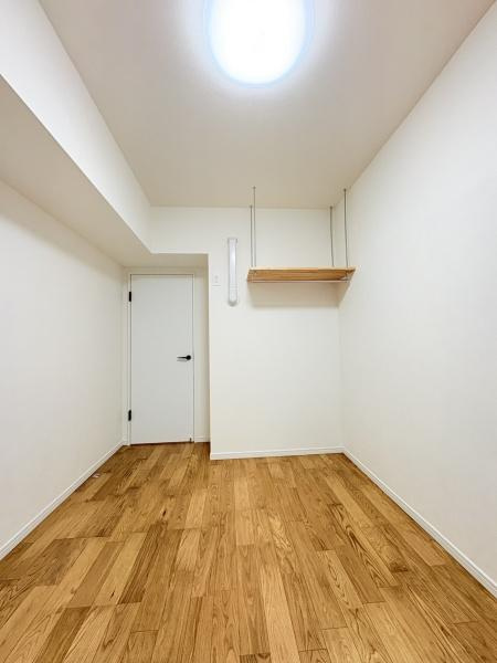 いずみプラザ保土ヶ谷１号棟の洋室