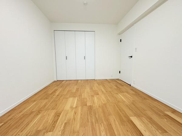 いずみプラザ保土ヶ谷１号棟の洋室