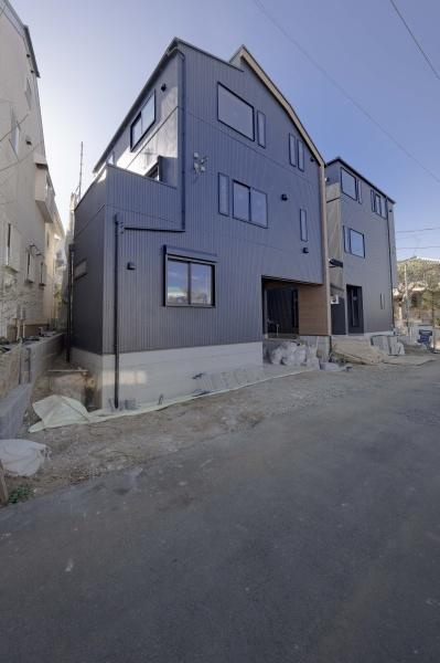 横浜市南区大岡１丁目の新築一戸建