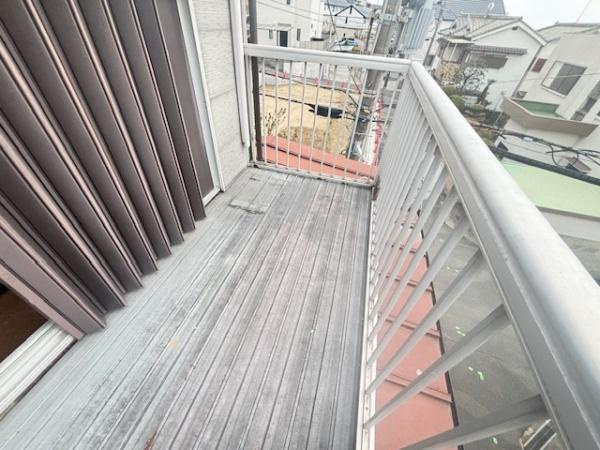 【バルコニー】