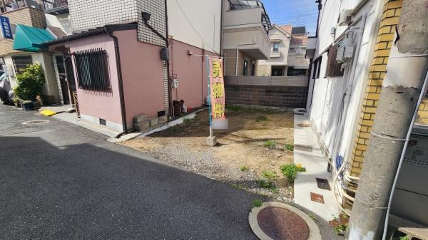 【前面道路含む現地写真】