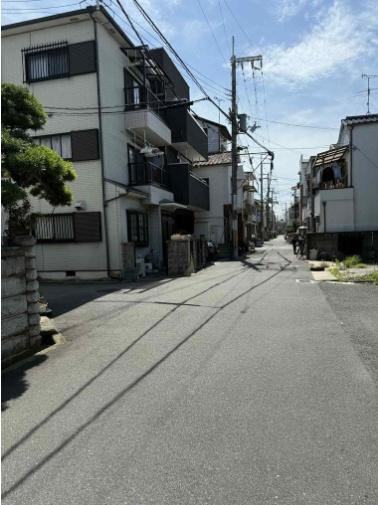 【前面道路含む現地写真】