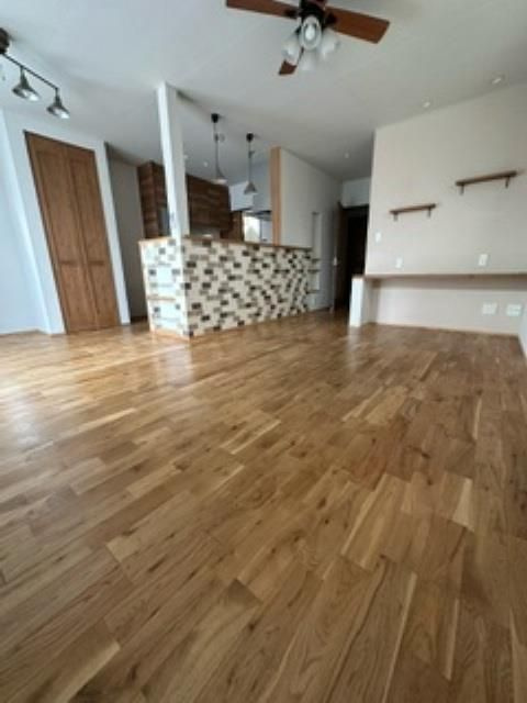 長尾台２丁目戸建の居間・リビング