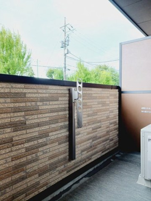 【バルコニー】 | ヒカルサ北坂戸