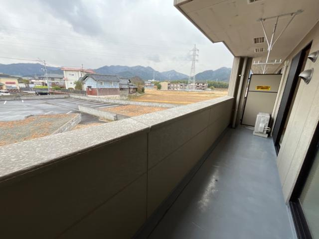 メゾン・ド・ヴェルジュのその他|ベランダ