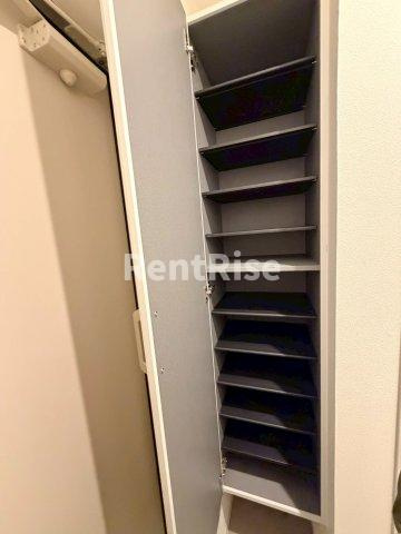 ジーメゾン今伊勢セレナの収納