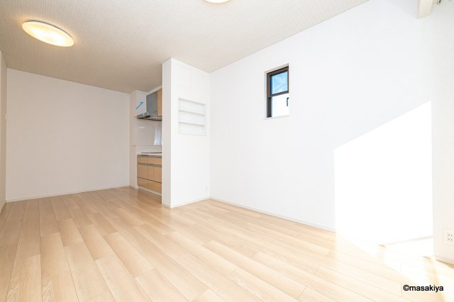 メゾン大西Ⅱの居間・リビング