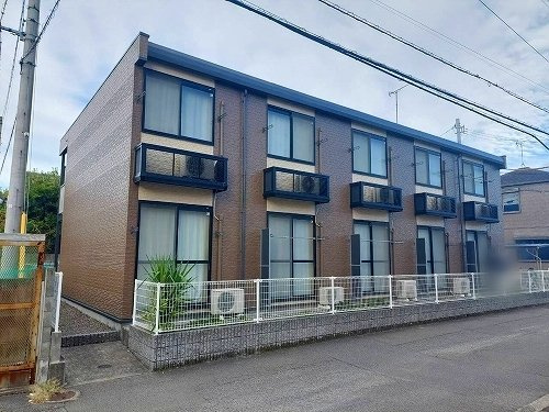 レオパレスグレイスの外観