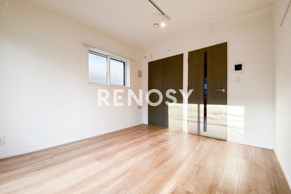 エヌフラット中目黒の居間・リビング