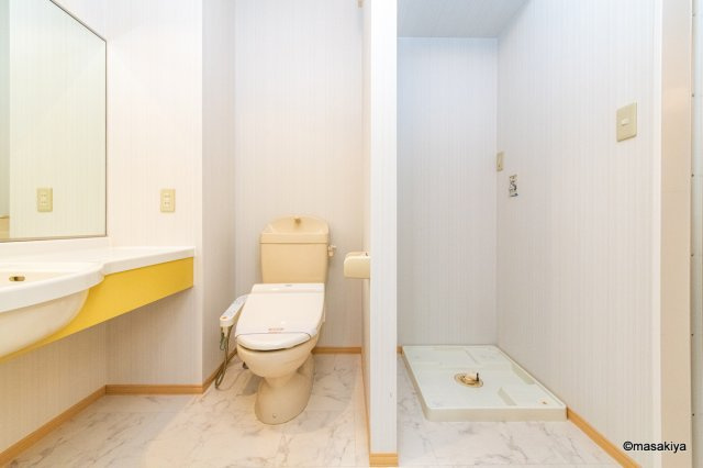 メゾン・ド・ボヌール　Bのトイレ|トイレ　ウォシュレット付き。