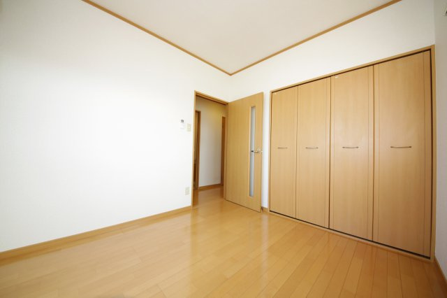 パル住吉の洋室|別部屋同間取りのお写真となります。参考にご覧くださいませ。