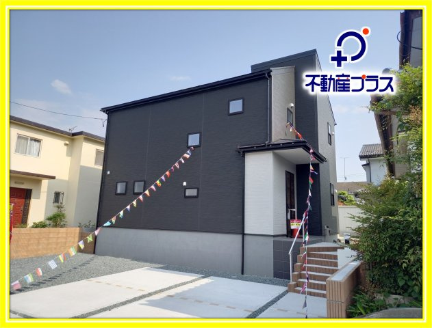 【内郷御厩町4丁目第1／全5棟　2号棟】　ランドリールーム付き♪